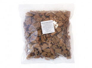 Форель радужная вяленая: Гренки черные со вкусом сыра