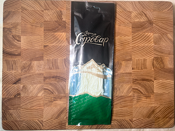 Сыр 60 гр ГОРНЫЙ СЫРОВАР (Паутинка белая с укропом и чесноком) в Прокопьевске